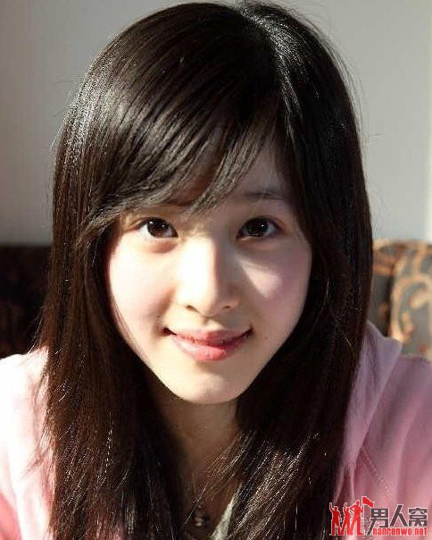 网传奶茶妹妹被屌丝男收了 网友大为愤怒