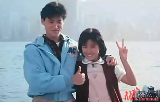 罗美薇与张学友在影片《痴心的我》中剧照