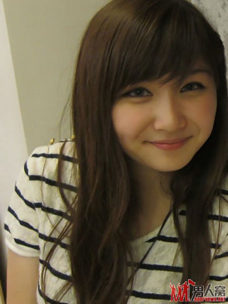 关礼杰女儿