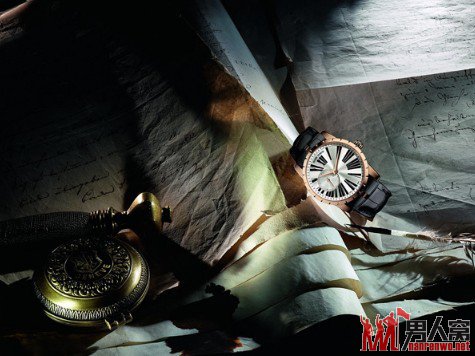 ޽ܶűExcalibur 42mm Ը߹ݻ