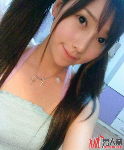 “晒沟MM”被人肉真实身份揭秘 原名叫做童小芯