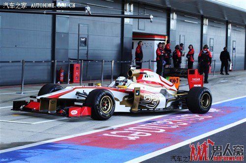  中国诞生首位F1正式车手马青骅