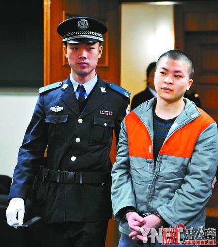 男子嫌室友下棋吵太吵 推倒对方致死获刑