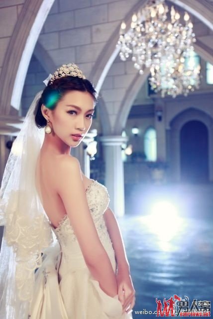 孙悦和陈露已登记结婚 妻子陈露是典型富二代