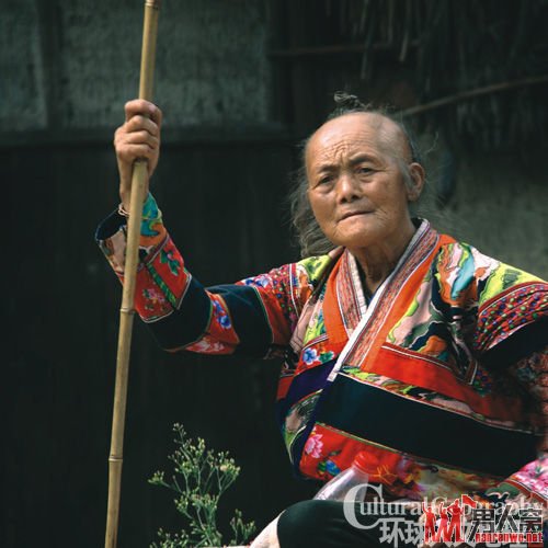贵州神秘苗族：原始遗风 夜郎后裔