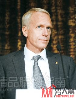 盘点诺贝尔奖得主着装的不凡风采