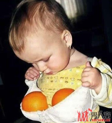 孩子橙子是用来吃的，我想知道这是谁教你的