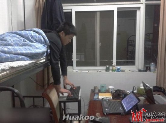 小心从床上摔下来