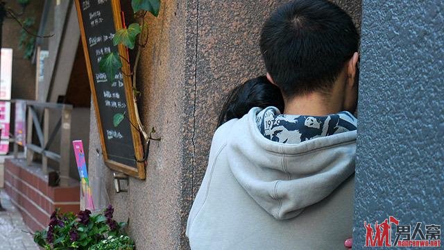 二逼青年教你拍出两人亲密照