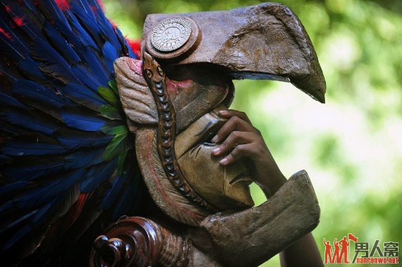 玛雅人载歌载舞迎接“世界末日”