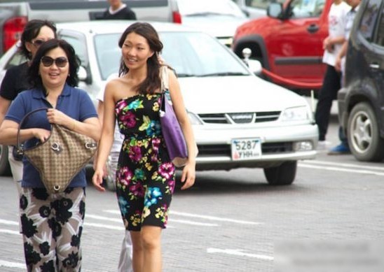 探秘外蒙古一夫多妻制 引进外国老婆改进人口质量