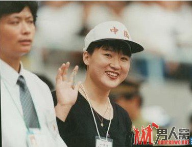 李颖