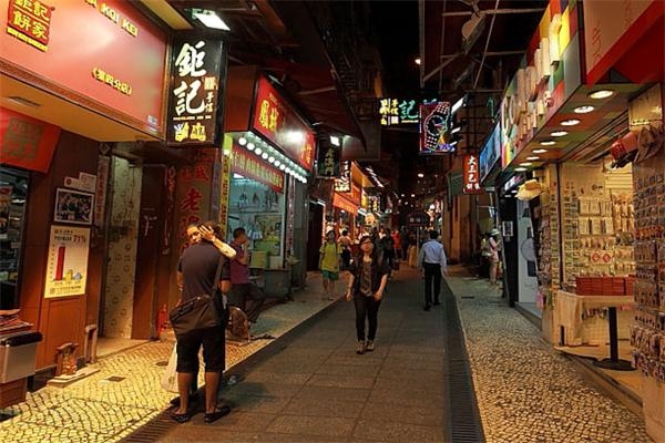 澳门现实版天上人间 最奢靡诱惑的生活