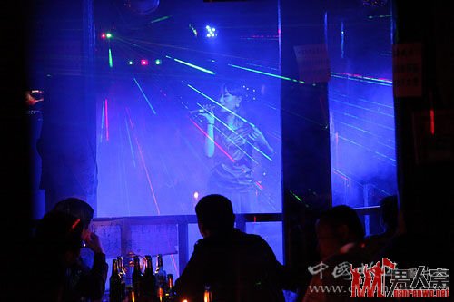 丽江：寻找艳遇之都 泡进柔软时光
