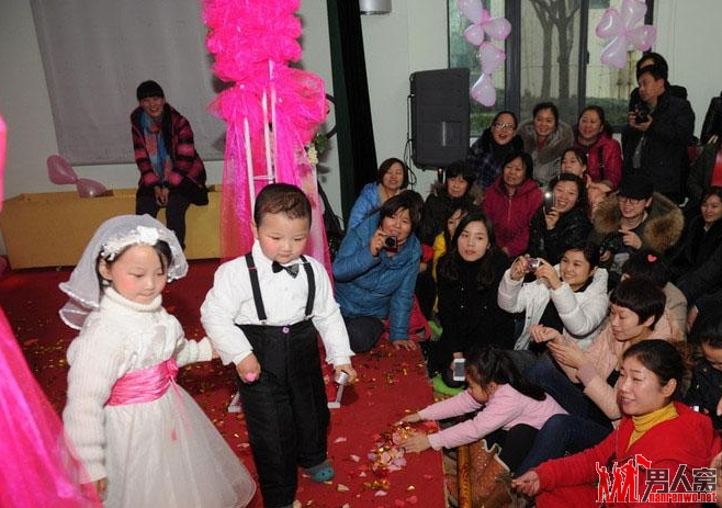“婚礼”现场图片