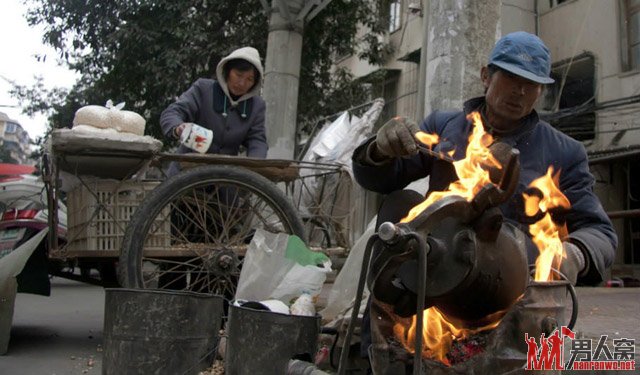 爆米花，来爆个五香玉米味的。