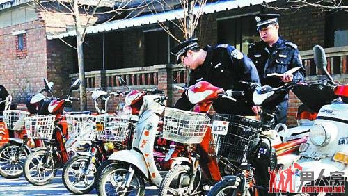 上城警方破获一起特大踏板摩托车盗窃案件
