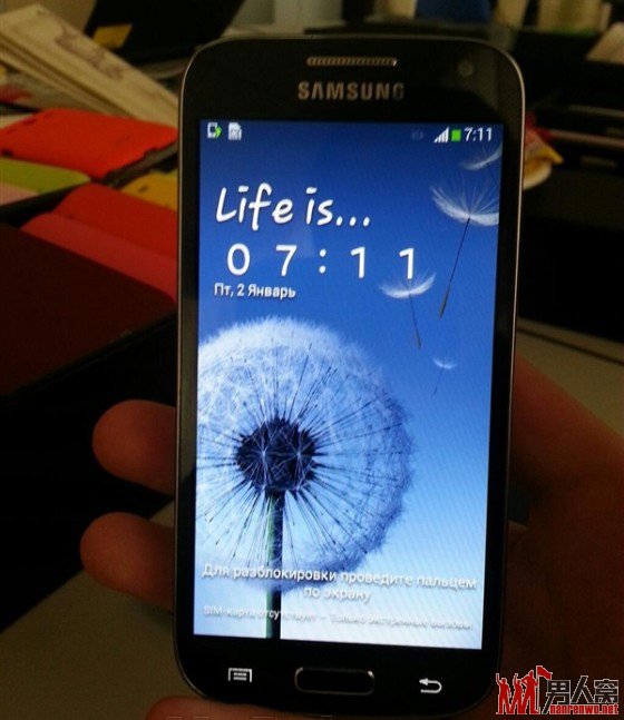 Galaxy S4 miniع ļ