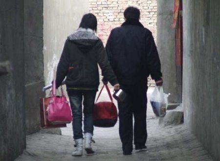 探访民工临时夫妻生活状况 女方坦言生理需求大于感情