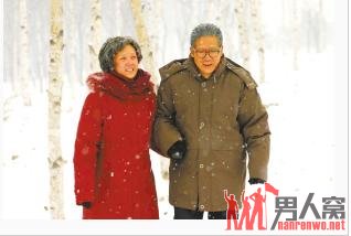 《爱情最美丽》开拍 张国立蒋雯丽再续《金婚》情