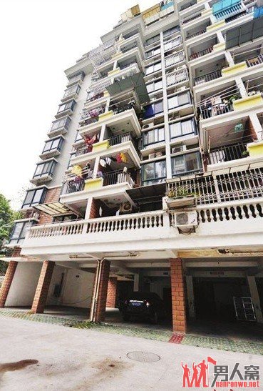 因父母吵架无法忍受 20岁男孩跳下9楼身亡