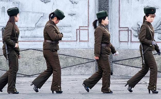 ����Ů������Ů�Ӹ߸�Ьʤ�˵�