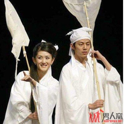 谢娜向何炅示爱 张杰调侃自己是“小三”