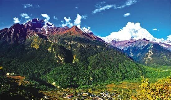 日喀则吉隆沟：动人美景 被遗忘的边境