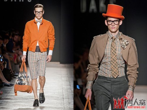 Daks 2013 ϵ