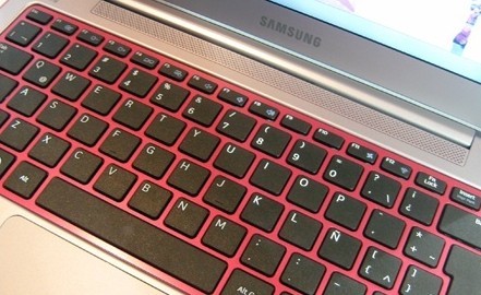 Ůѡ530U3B-A08 ۻܲ
