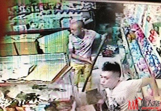 因插队买单被拒 超市被打砸 