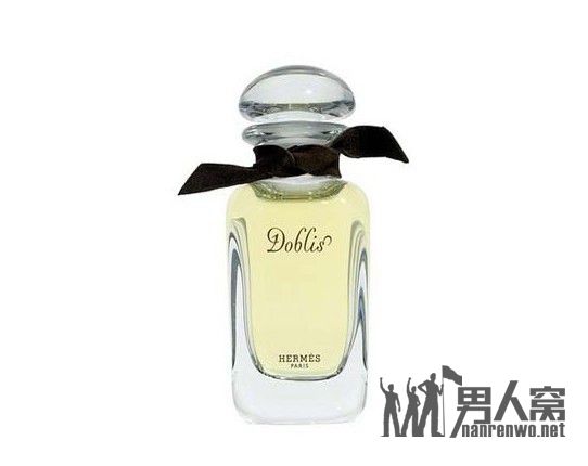 型男须知：三妙招助您鉴别香水品质