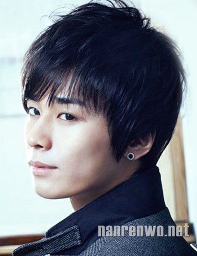 男士清爽发型兼具阳光、秀气