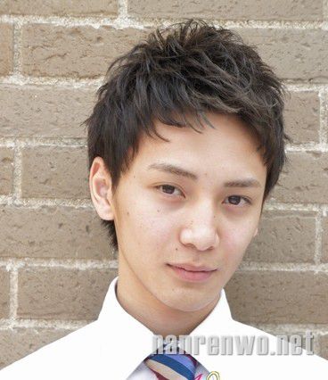 职场发型推荐 端庄、稳重不失时尚