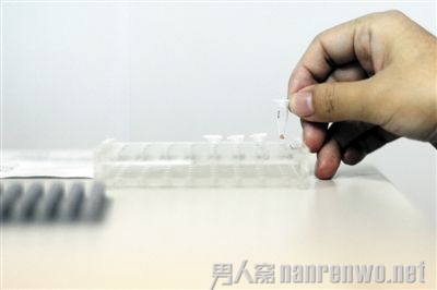 女子带两男友做亲子鉴定竟都不是生父 混乱情感引纠纷