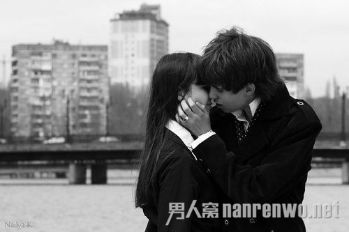 如何让爱情花开的长久