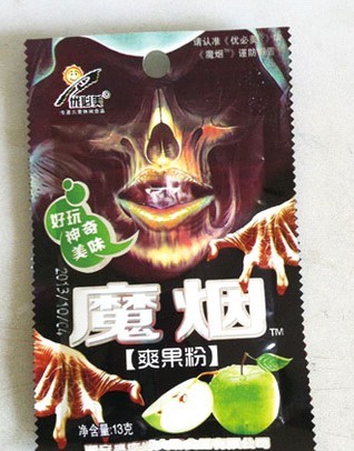 学生吸食“魔爽烟”令家长担忧 吸食方式骇人听闻