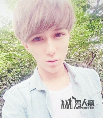妖精男徐浩鑫非主流发型秀 俊美无与伦比