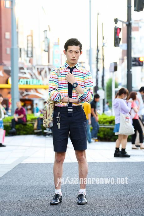 街拍：个性随意自在更时髦