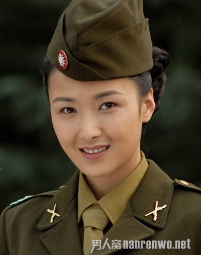解读“拼命三娘”黄曼