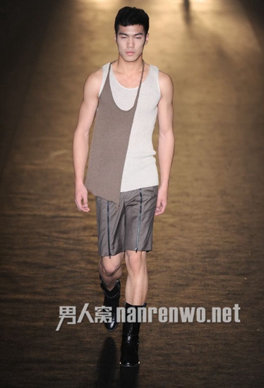 拼接带来的时尚乐趣 你没看懂的时尚
