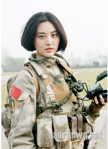 《我是特种兵之火凤凰》唐笑笑被赞“最美警花” 演员甘露资料曝光