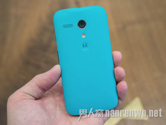 4.5寸屏幕+四核 摩托罗拉Moto G售价仅需1100元