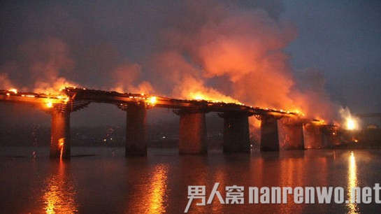 ����������ű��ջ�