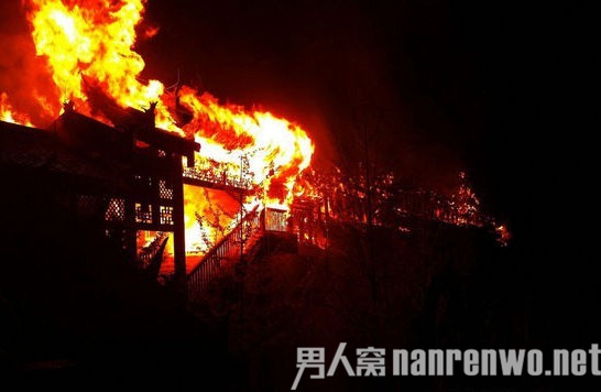 ����������ű��ջ�