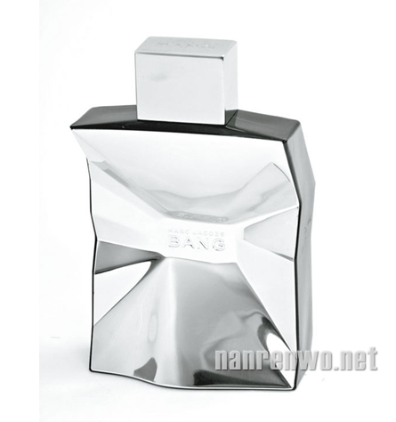   MARC JACOBS BANG