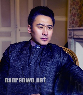 吴秀波帅气登杂志封面 百变发型萌到底