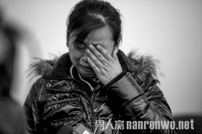 假证妈妈流泪认罪
