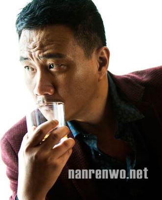 胡军型男写真图集 利落发型突显硬汉气质