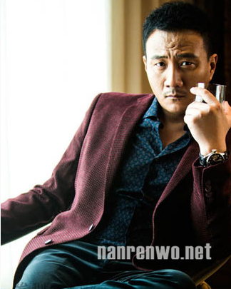 胡军型男写真图集 利落发型突显硬汉气质